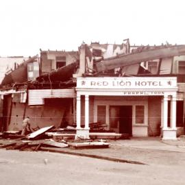 Demolishing the Red Lion Hotel, Hokitika.
