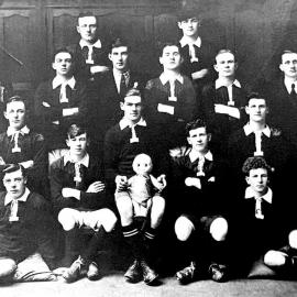 Possibly a Rugby League Rep side.1920.