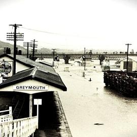 GREYMOUTH FLOOD. September 1988.
