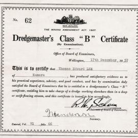 Tiny Lee, dredgemaster at Kumara for nearly 30 years.