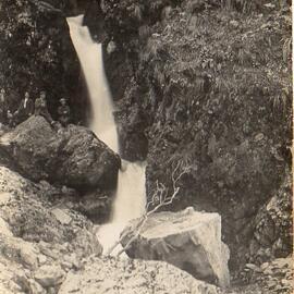 Dorothy Falls, Lake Kaniere