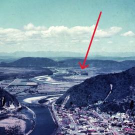 ALBUM - NEW TOWN - 7 Km's East of Greymouth.2005.