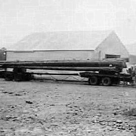 The late Mike Antonovich with some big logs on Fergies  Thornton truck.