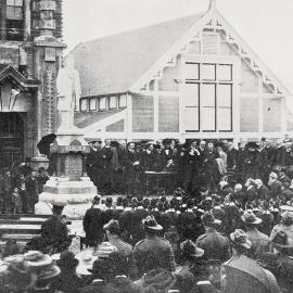 THE CEREMONY AT THE UNVEILING OF THE SEDDON MEMORIAL STATUE AT HOKITIKA, MAY 25, 1910