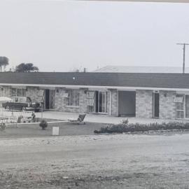 Ashley Motor Inn construction *PHOTO ALBUM*