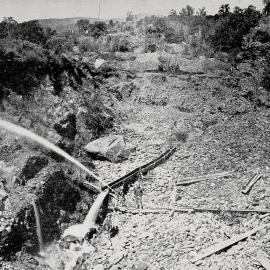 Mr J P Muir's alluvial gold mining claim, Shellback Gully, Ross.1902.