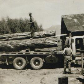 Molloys Bedford J 7 truck
