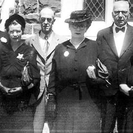  Enid (Topp) and husband Alf Magee, Myrtle Sharp, Fred Collis and wife Grace Collis (Magee), Percival Magee wife Julia (Cassidy).Reefton