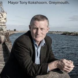 ALBUM - Mayor Tony Kokshoorn. Greymouth Council presented the "Paul Harris Fellow". This is the highest award from the International Rotary Foundation. 2013. 