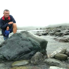 Pounamu boulder headed to Greymouth