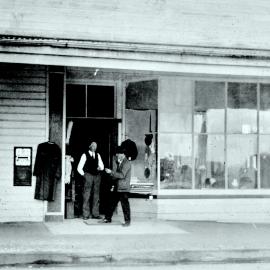F. Wise's store at Kumara.1936.
