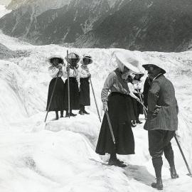 Trampers on the Franz Josef Glacier. 1913.