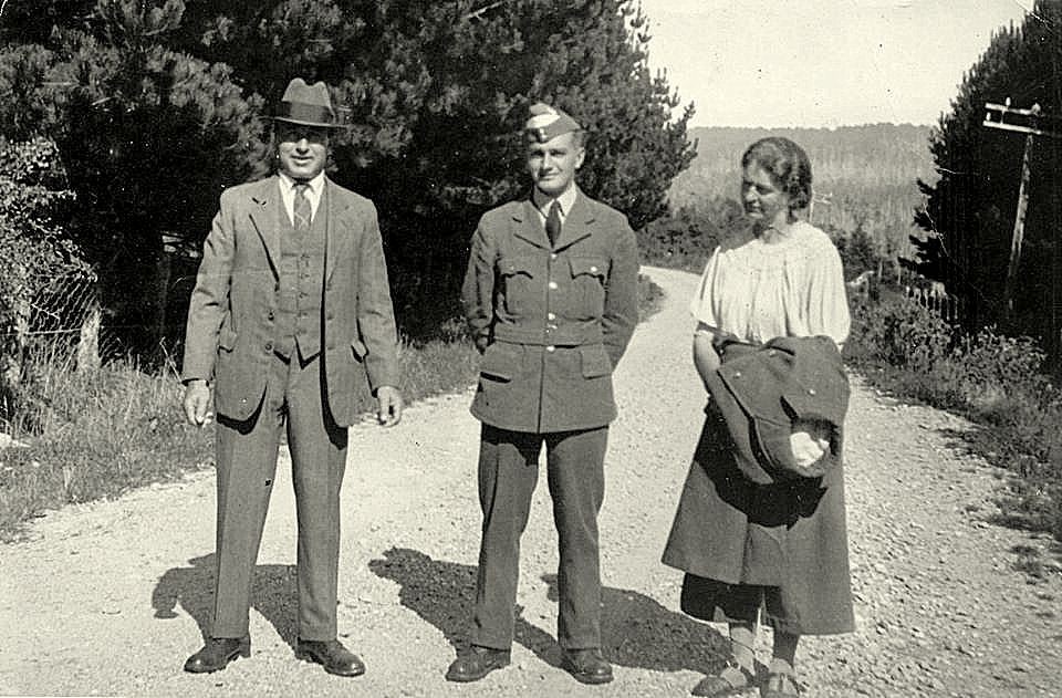 Samy Emil,Frances & their son Trevor Yde,Taramakau River.
